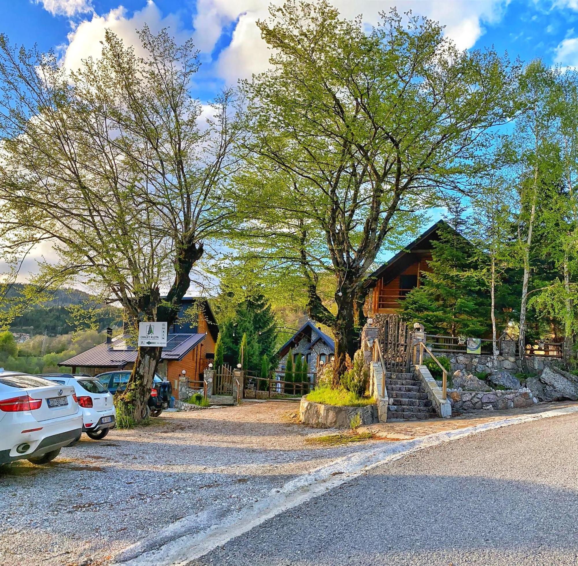 פג'ה Chalet Kujta מראה חיצוני תמונה